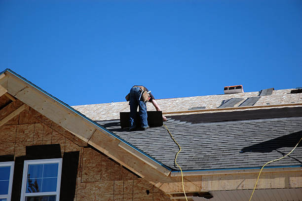 Best Emergency Roof Repair  in Lynnville, IN